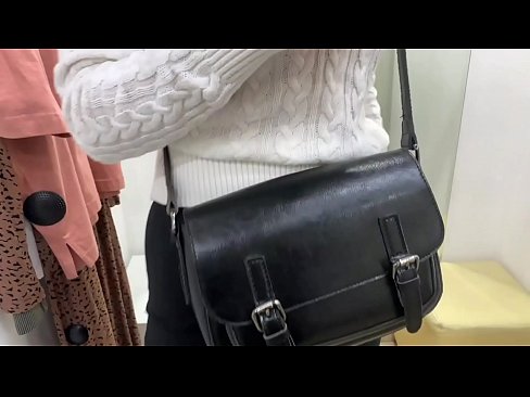 ❤️ Pampublikong masturbesyon ng batang asong si FeralBerry na may dildo sa fitting room ❤️ Anal porn sa tl.xxxifuck.ru